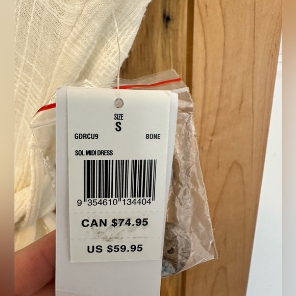 Rip Curl Belted midi dress - Picture 5 of 5